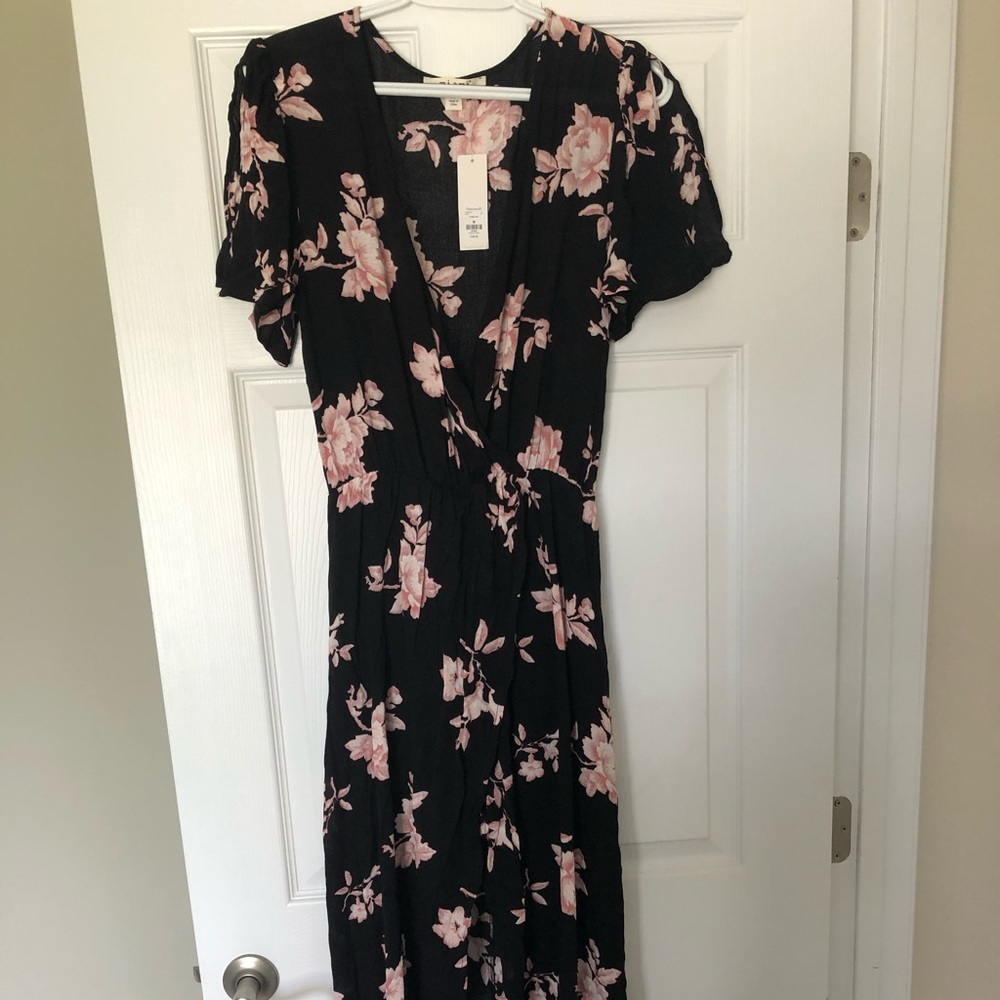 new francescas romper suit size medium